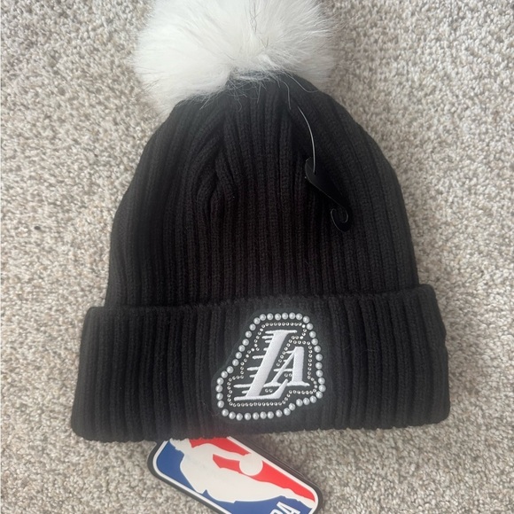 NBA Lakers Black Beanie with White Pom-Pom - Picture 2 of 3